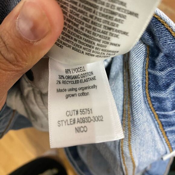 AGOLDE Nico High Rise Slim Fit Jeans in Rooted - Picture 9 of 10